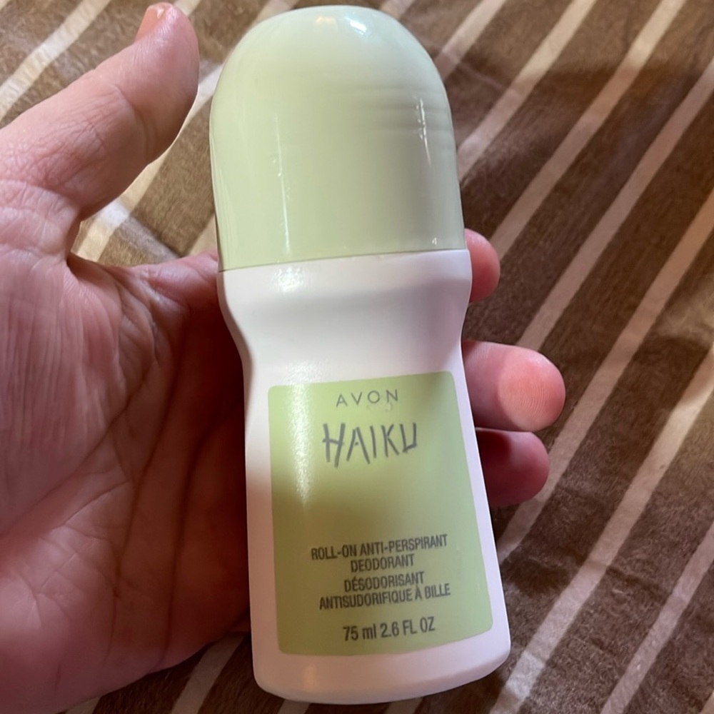 NEW Avon’s Haiku Roll On Women’s Deodorant